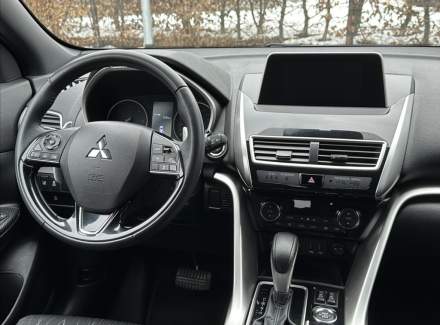 Mitsubishi - Eclipse Cross