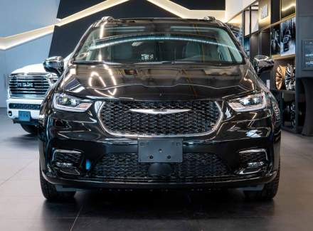 Chrysler - Pacifica
