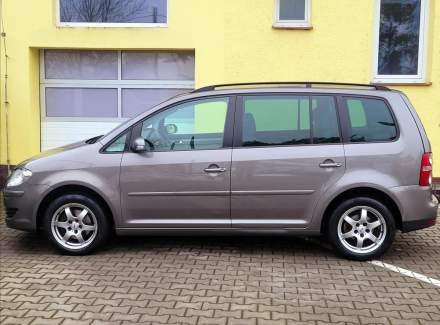 Volkswagen - Touran