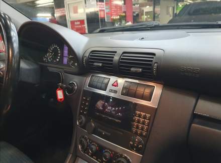 Mercedes-Benz - C-class