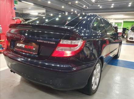 Mercedes-Benz - C-class