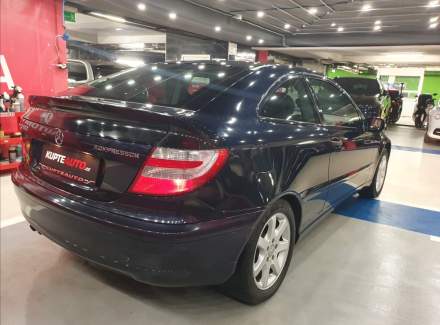 Mercedes-Benz - C-class