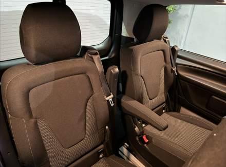 Mercedes-Benz - V-class