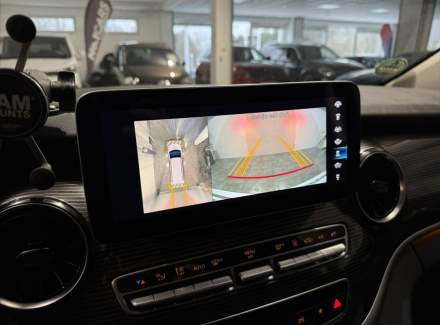 Mercedes-Benz - V-class