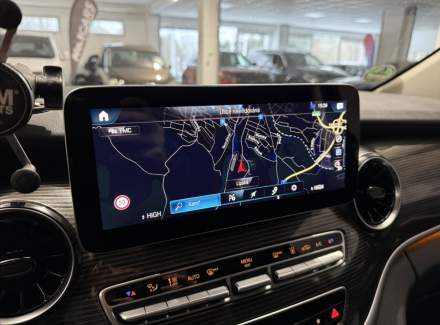 Mercedes-Benz - V-class