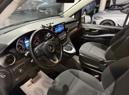 Mercedes-Benz - V-class