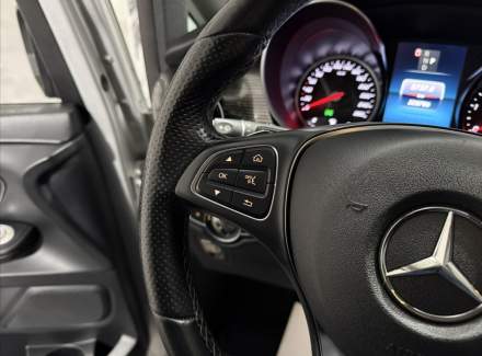 Mercedes-Benz - V-class