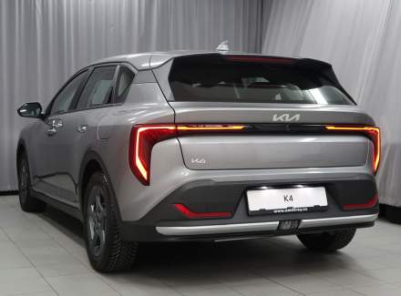 Kia - K4