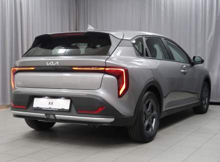 Kia - K4