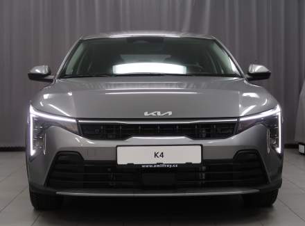 Kia - K4