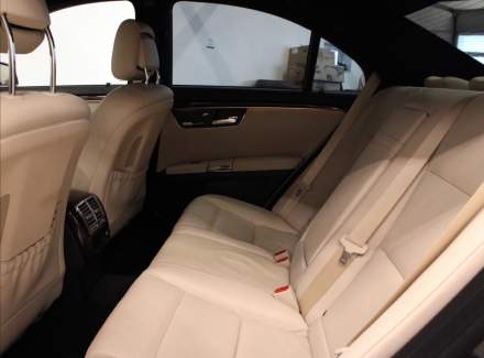 Mercedes-Benz - S-class