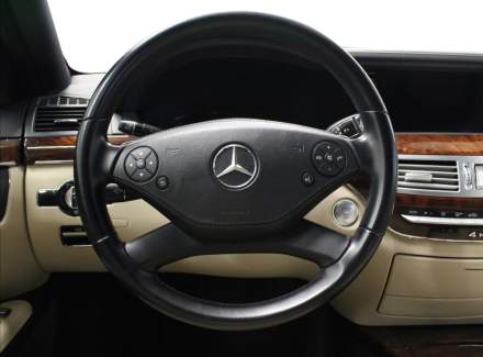 Mercedes-Benz - S-class
