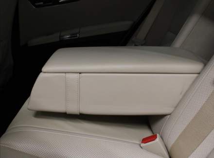 Mercedes-Benz - S-class