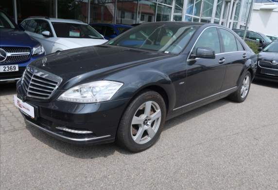 Mercedes-Benz - S-class