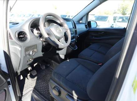Mercedes-Benz - Vito