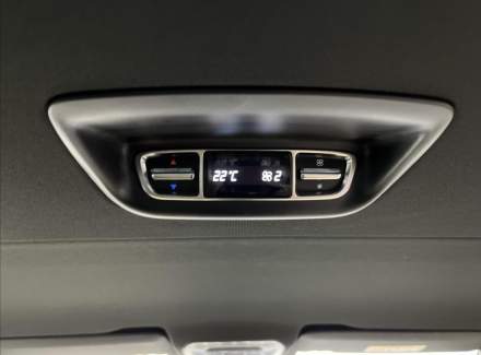 Mercedes-Benz - V-class