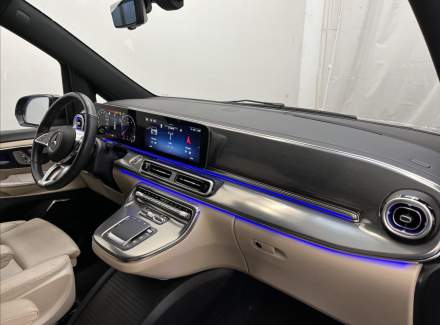 Mercedes-Benz - V-class