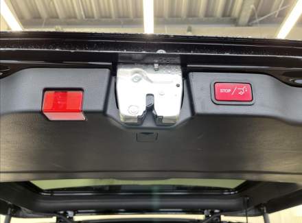 Mercedes-Benz - V-class