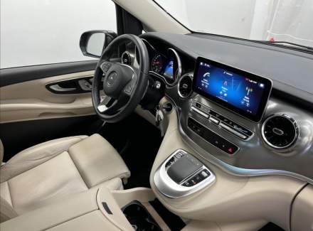 Mercedes-Benz - V-class