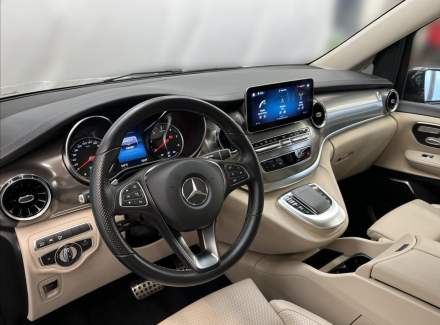 Mercedes-Benz - V-class