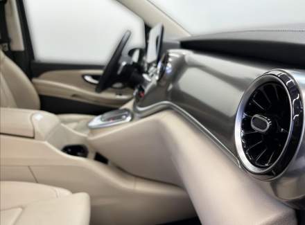 Mercedes-Benz - V-class