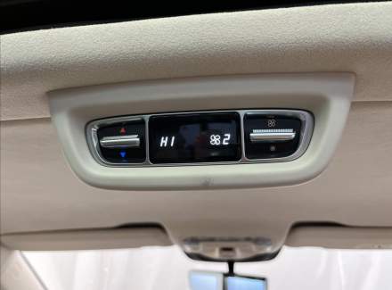 Mercedes-Benz - V-class