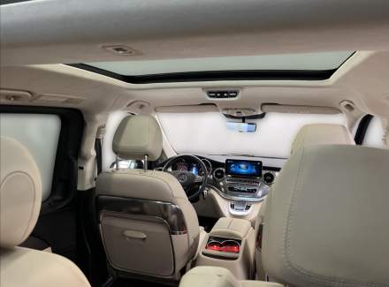 Mercedes-Benz - V-class