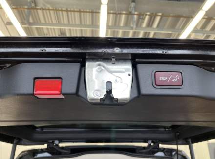 Mercedes-Benz - V-class