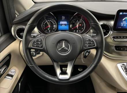 Mercedes-Benz - V-class