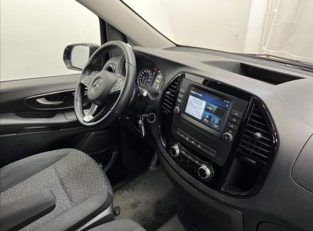 Mercedes-Benz - Vito
