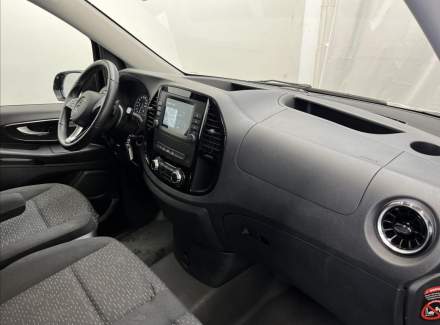Mercedes-Benz - Vito