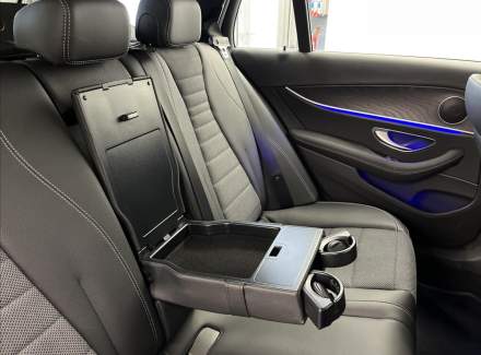 Mercedes-Benz - E-class