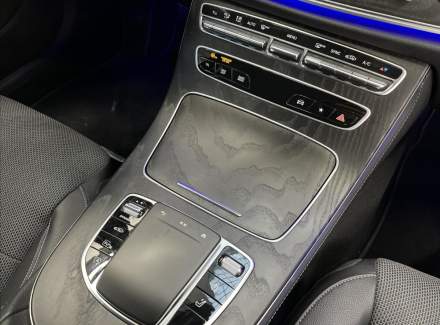 Mercedes-Benz - E-class