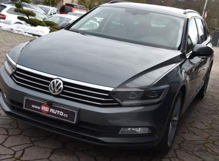 Volkswagen - Passat