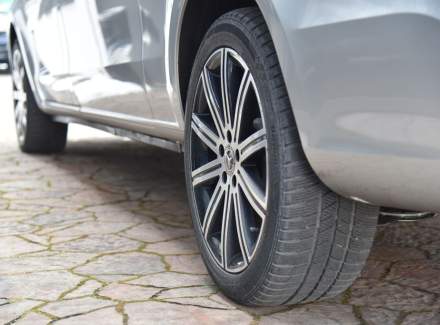 Mercedes-Benz - V-class