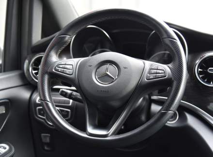 Mercedes-Benz - V-class