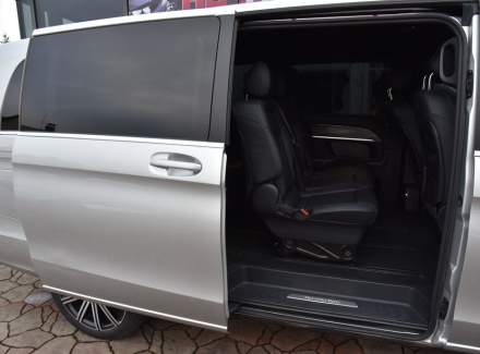 Mercedes-Benz - V-class