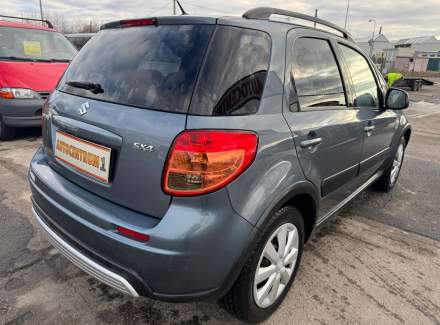 Suzuki - SX4