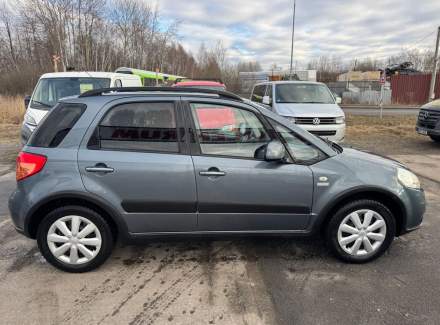 Suzuki - SX4