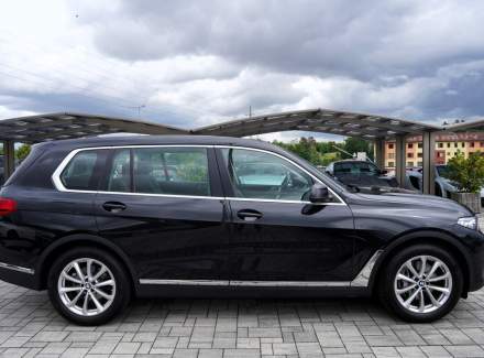 BMW - X7