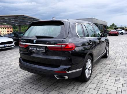 BMW - X7