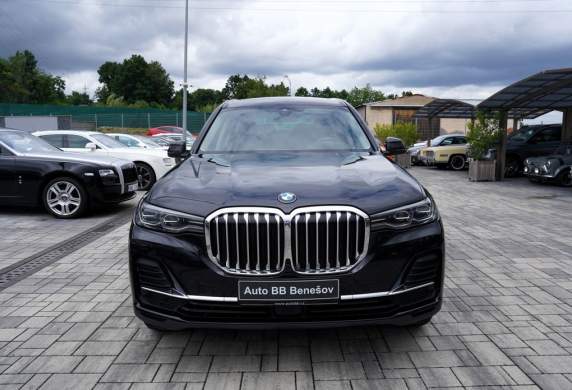 BMW - X7