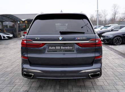BMW - X7