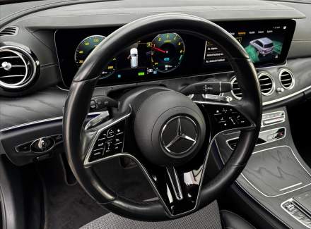 Mercedes-Benz - E-class