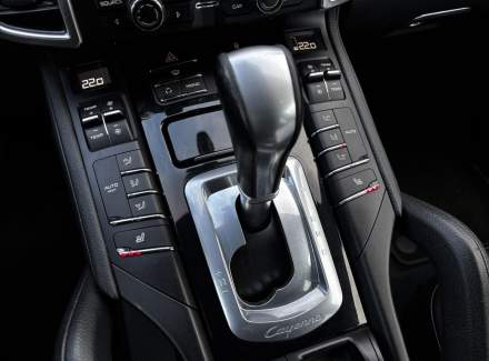 Porsche - Cayenne