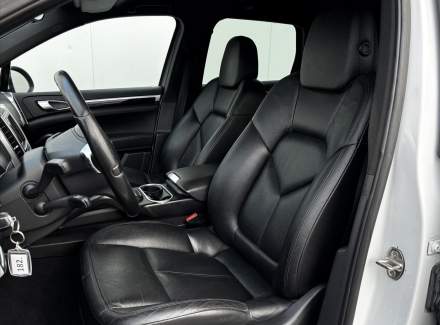 Porsche - Cayenne