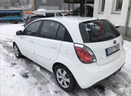 Kia - Rio