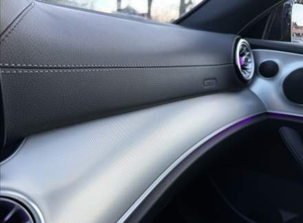 Mercedes-Benz - E-class