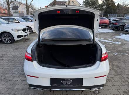 Mercedes-Benz - E-class