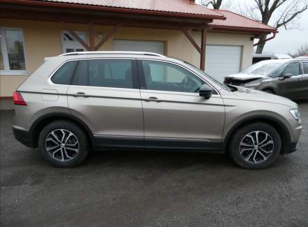Volkswagen - Tiguan